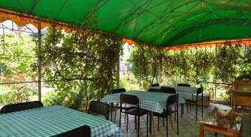 Фотографии Гостиница Guest House Lastochka г. Песчаное Крым (Россия) №4 Фото Гостиница Guest House Lastochka г. Песчаное 4